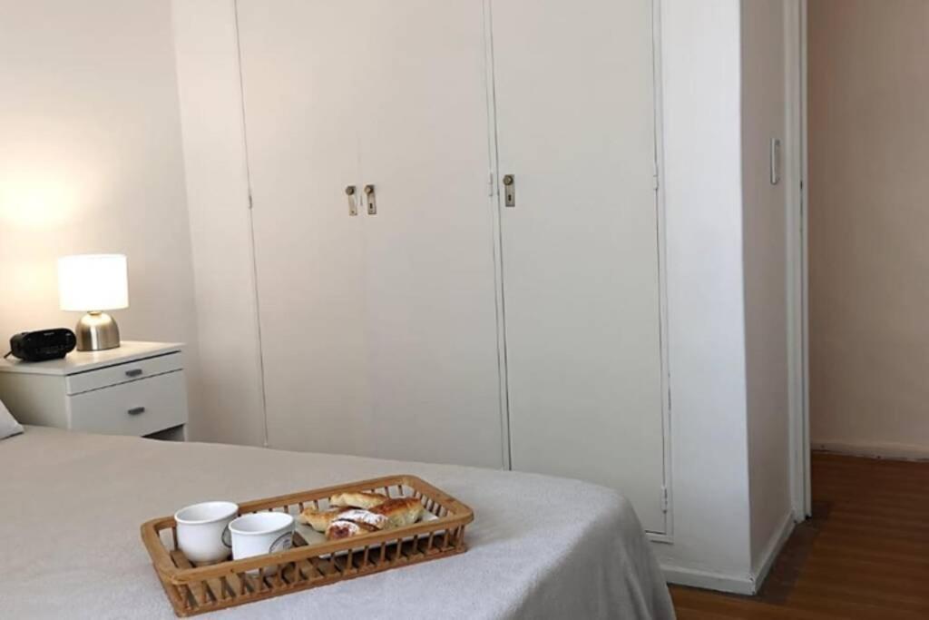 Appartamento 2 Ambientes En Almagro En Av Corrientes Para 2 Personas Buenos Aires Esterno foto